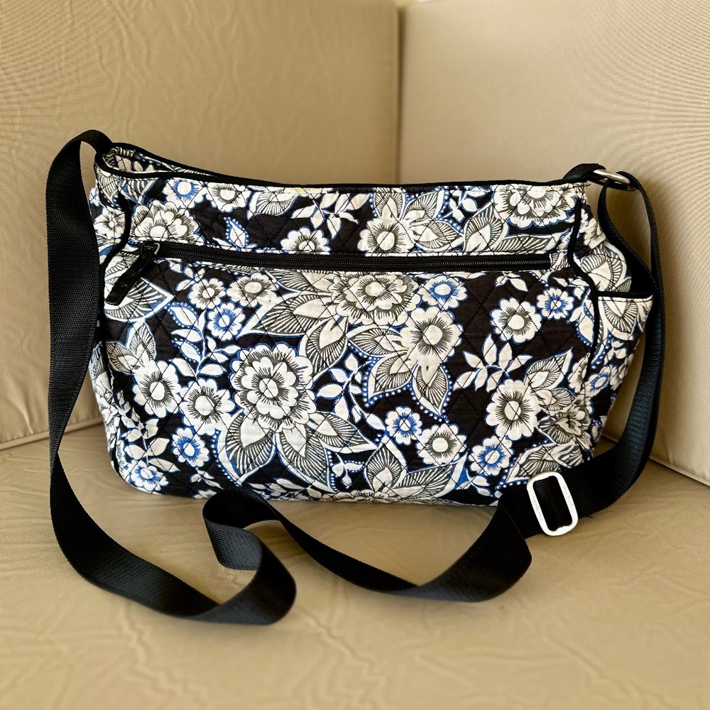 Vera Bradley, Snow Lotus Cross Body Bag - Picture 5 of 16